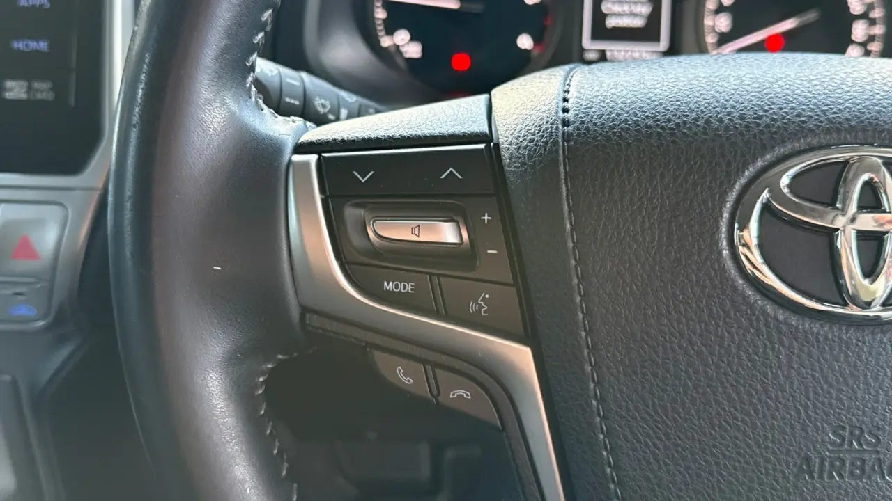 2018 Toyota Prado Gallery Image 9