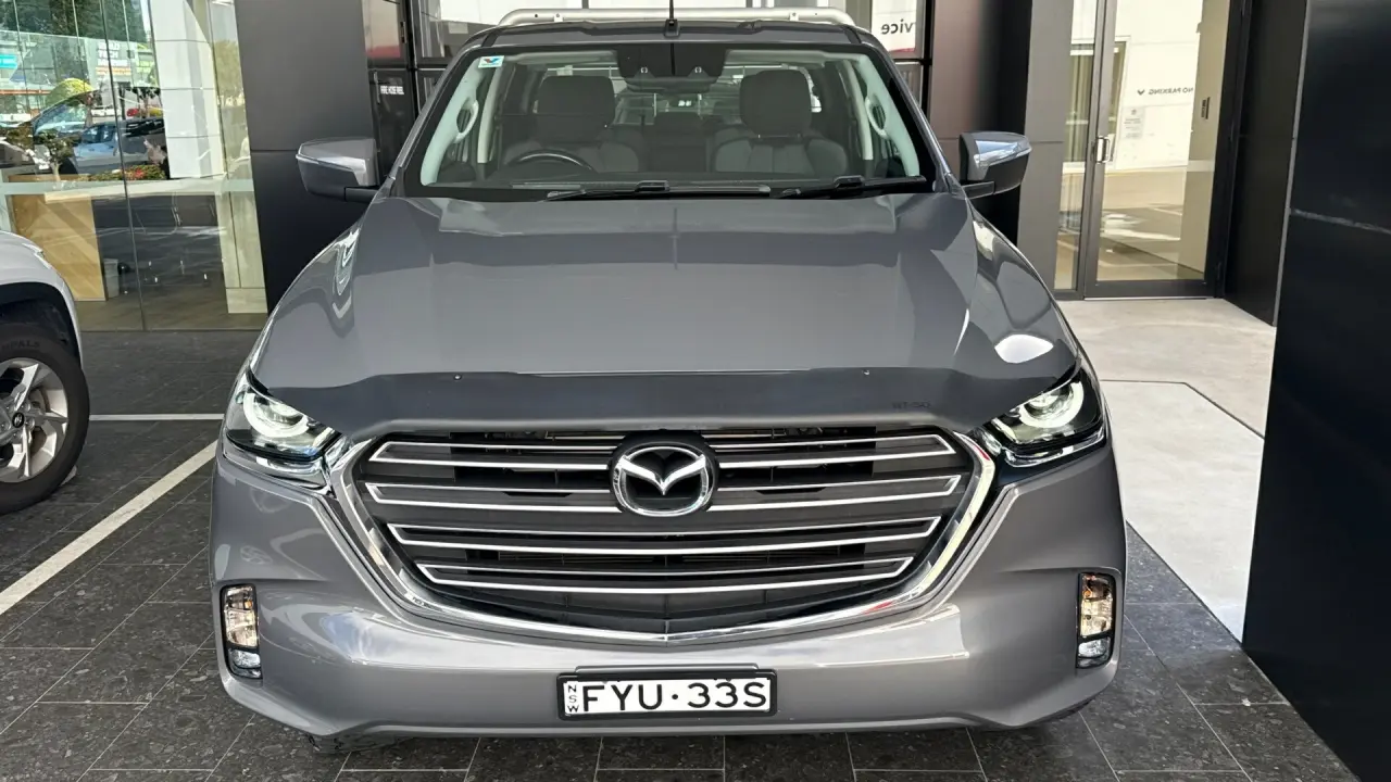 2023 MAZDA BT-50 Gallery Image 2