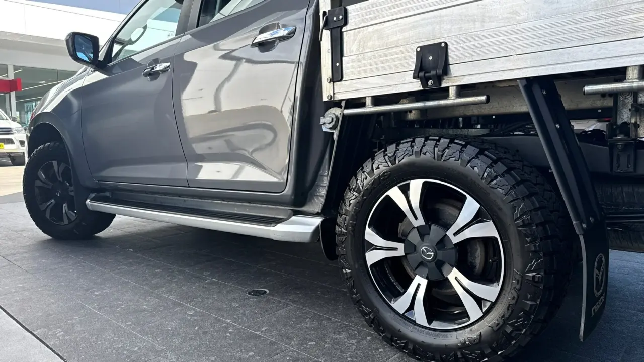2023 MAZDA BT-50 Gallery Image 4
