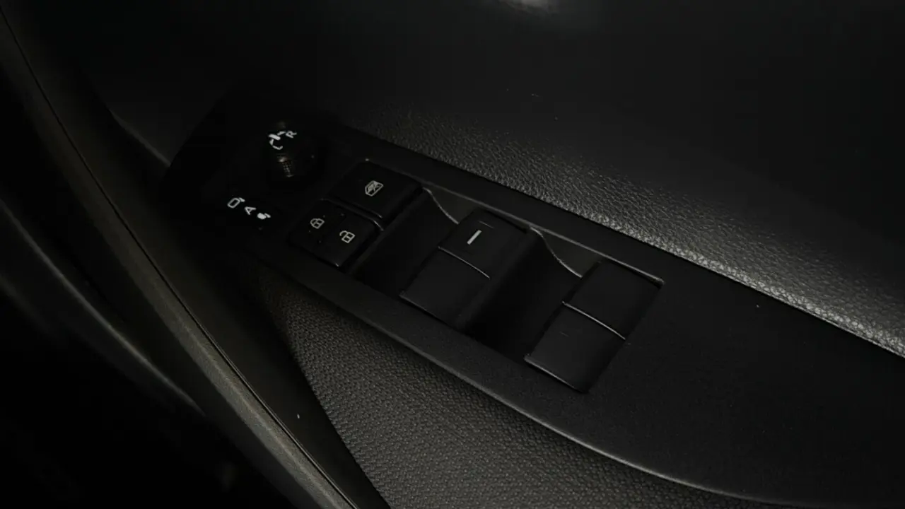 2024 Toyota Corolla Gallery Image 17