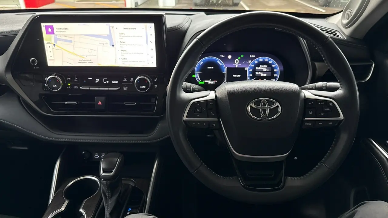 2023 Toyota Kluger Hybrid Gallery Image 9