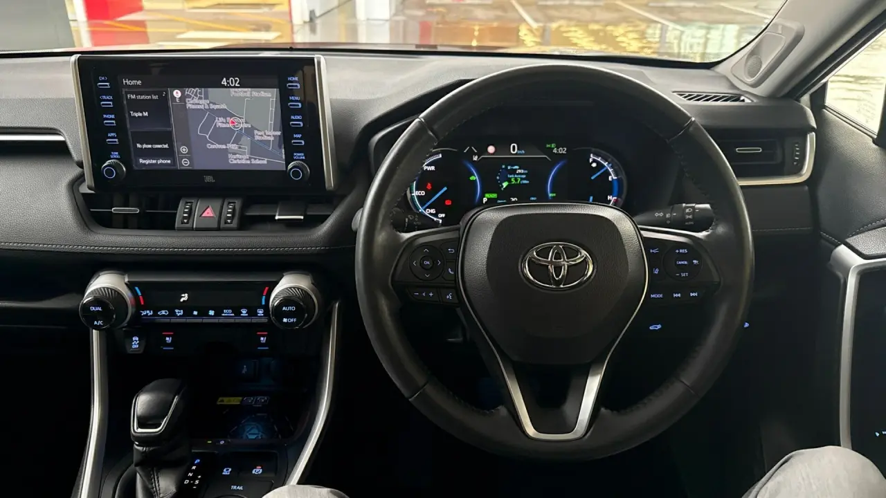 2022 Toyota Rav4 Hybrid Gallery Image 11
