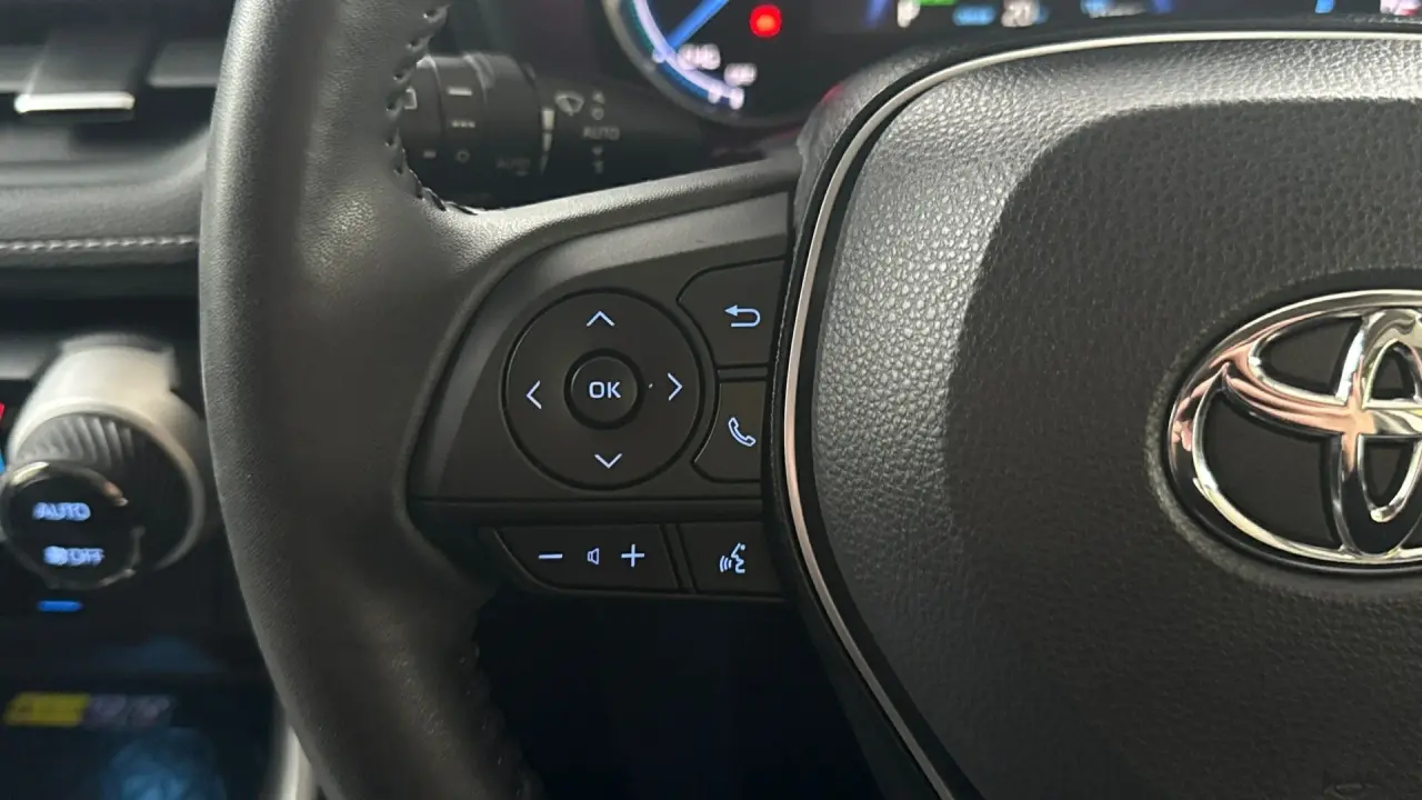 2022 Toyota Rav4 Hybrid Gallery Image 12