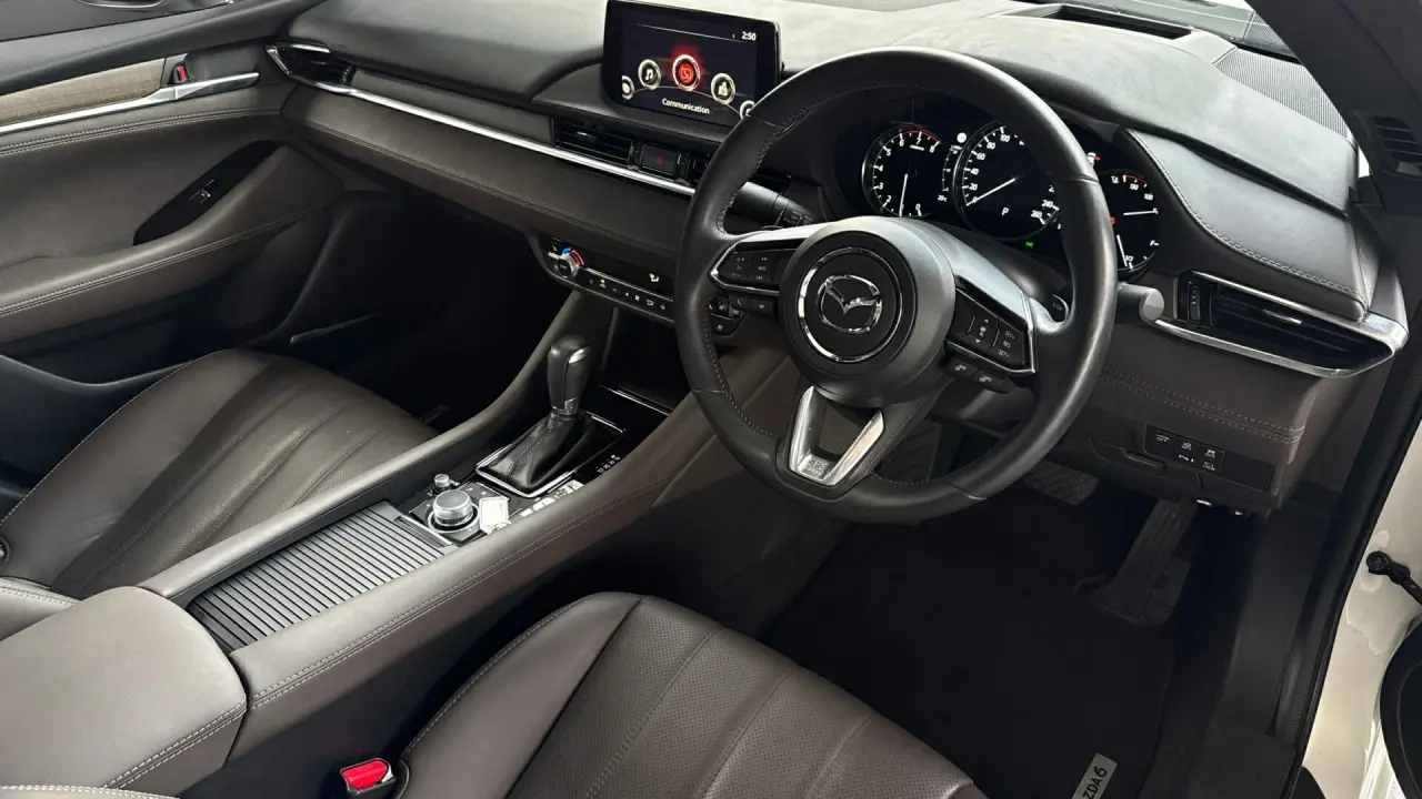 2019 MAZDA MAZDA6 Gallery Image 11