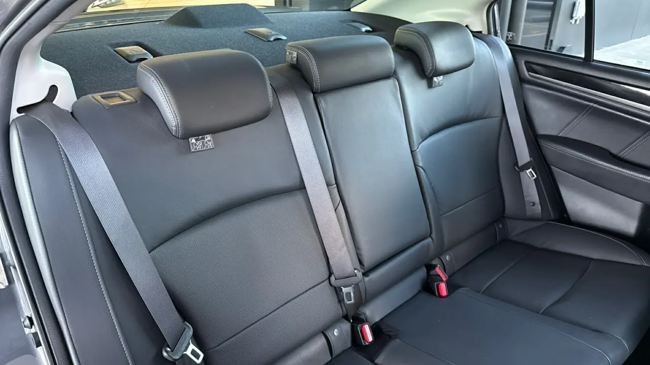 2020 SUBARU LIBERTY Gallery Image 7