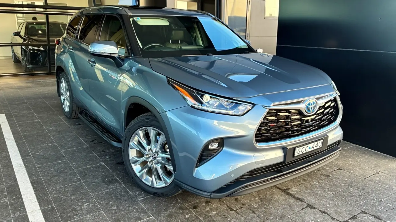 2021 Toyota Kluger Hybrid Image