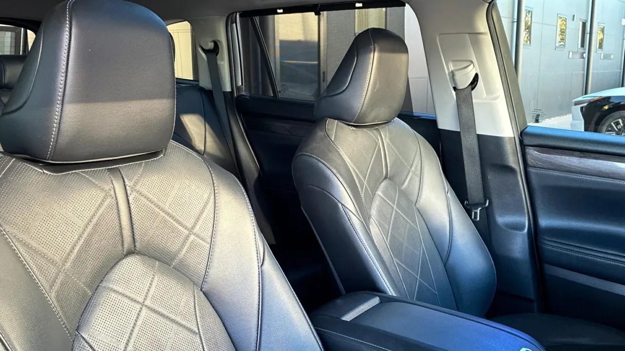 2021 Toyota Kluger Hybrid Gallery Image 10