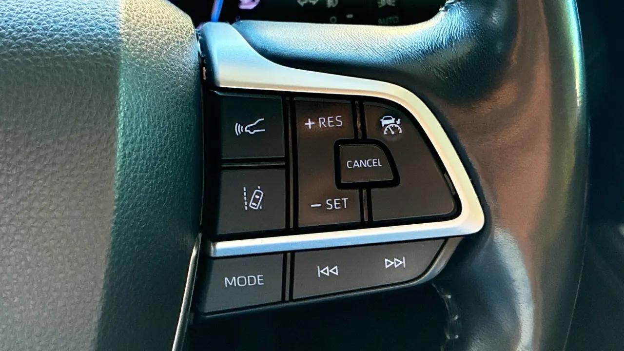 2021 Toyota Kluger Hybrid Gallery Image 17