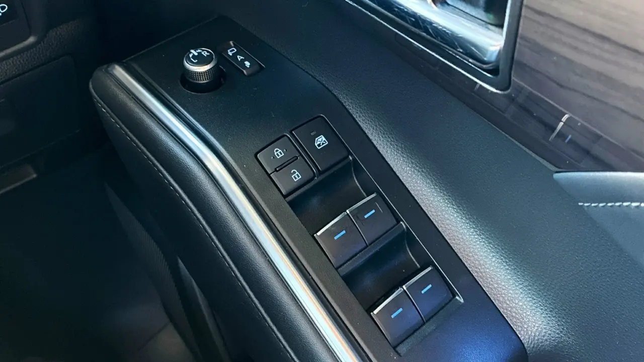 2021 Toyota Kluger Hybrid Gallery Image 18