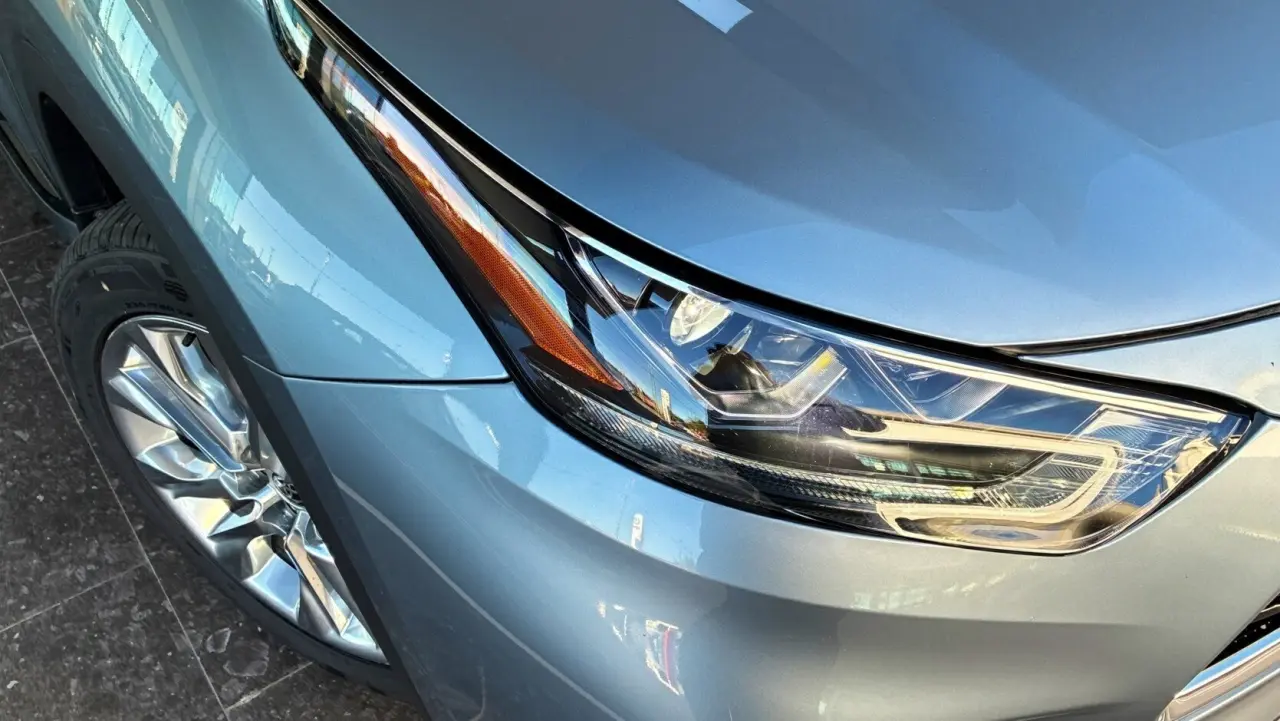 2021 Toyota Kluger Hybrid Gallery Image 3