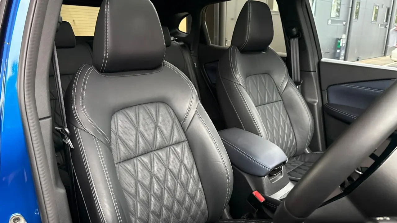 2023 NISSAN QASHQAI Gallery Image 9
