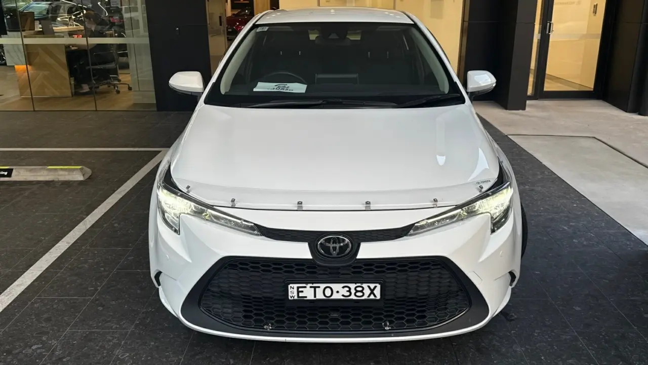 2022 Toyota Corolla Gallery Image 2