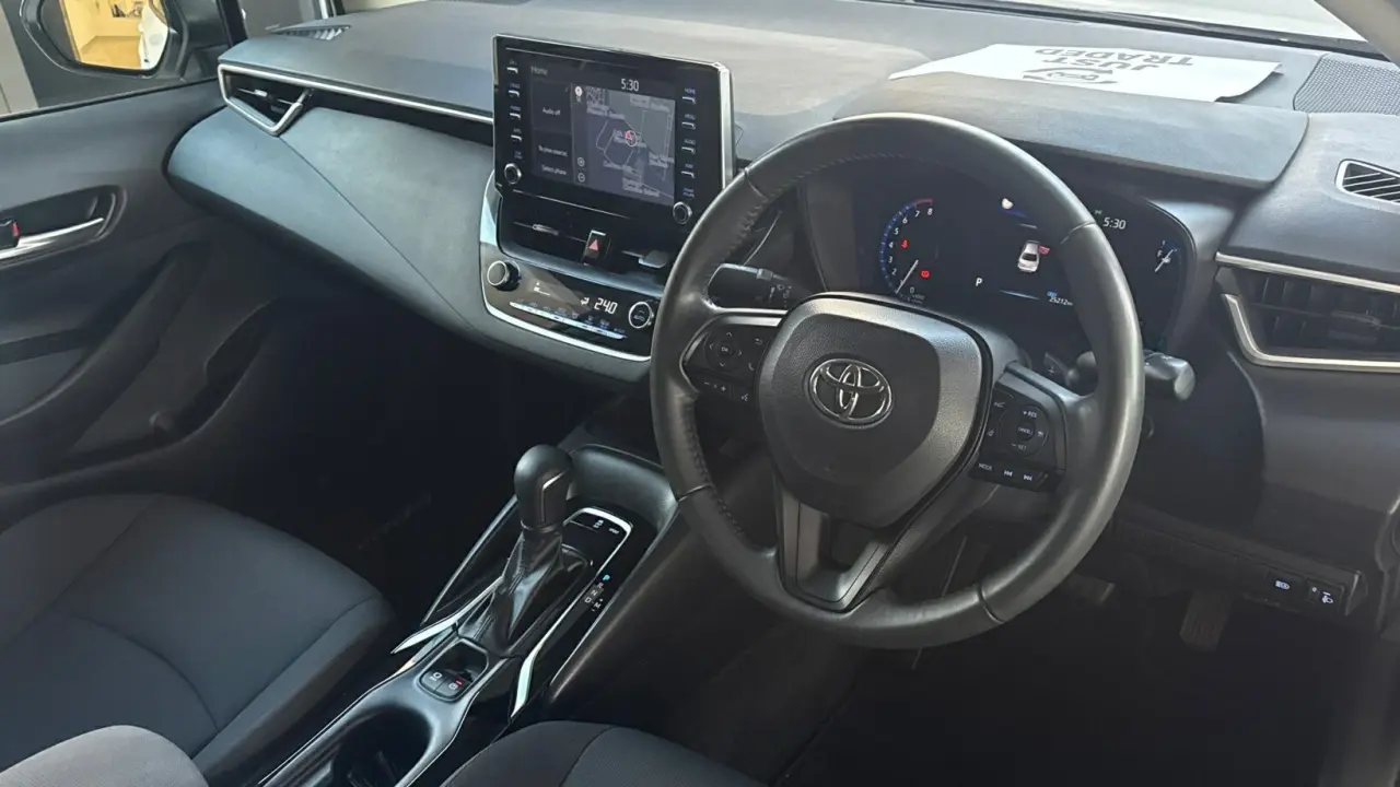 2022 Toyota Corolla Gallery Image 9