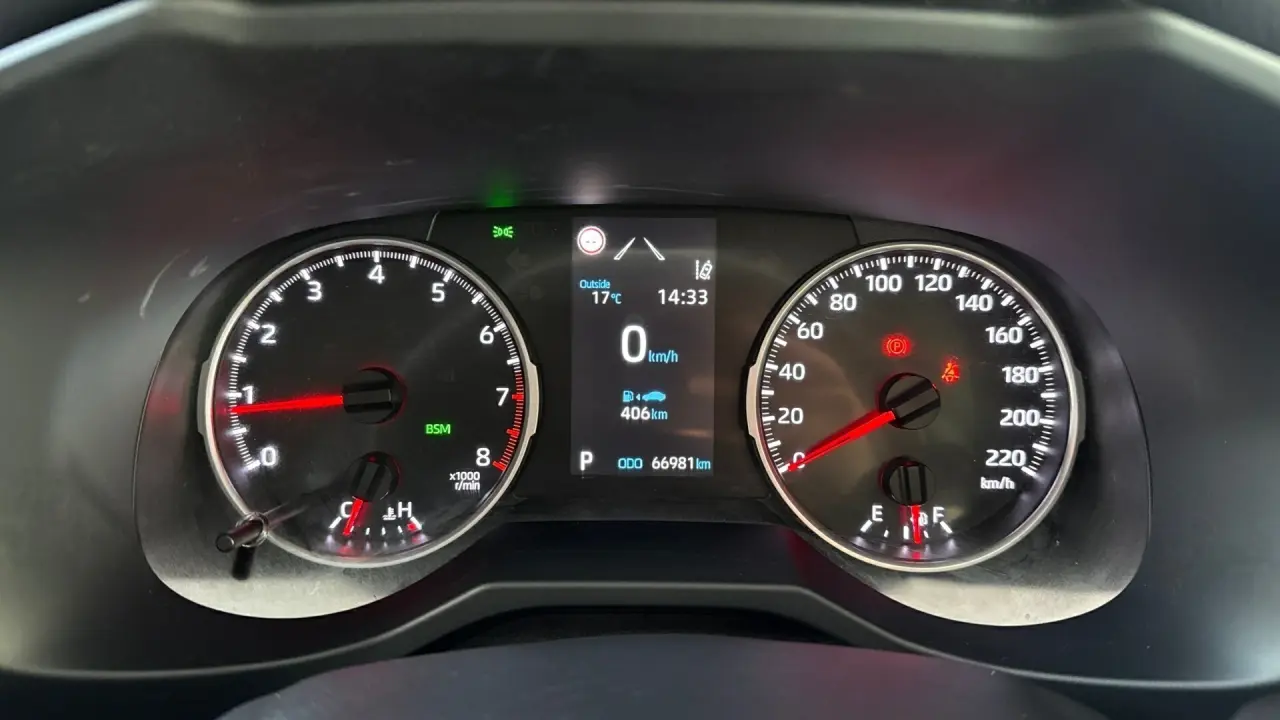 2022 Toyota RAV4 Gallery Image 14