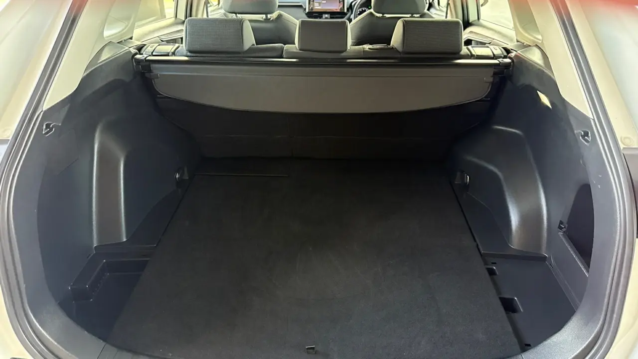 2022 Toyota RAV4 Gallery Image 7
