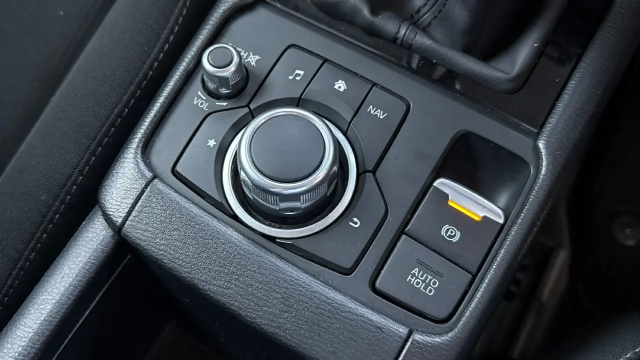 2021 MAZDA CX-3 Gallery Image 17