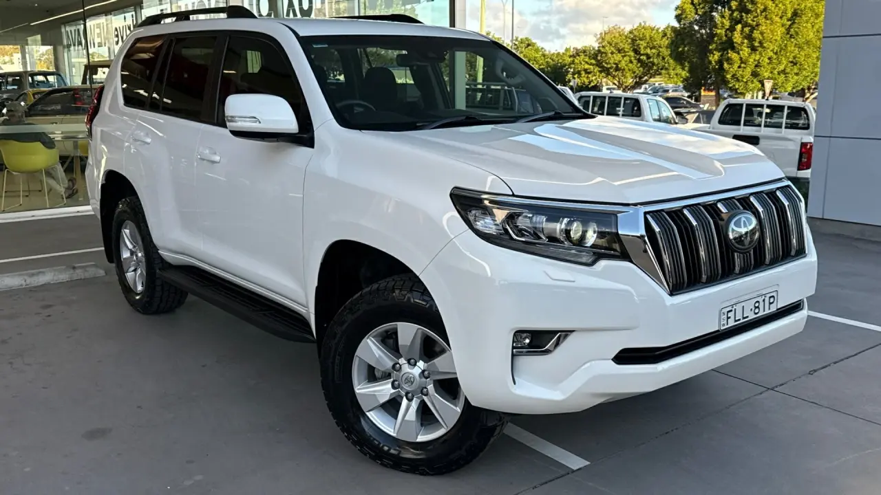 2023 Toyota Prado Gallery Image 1