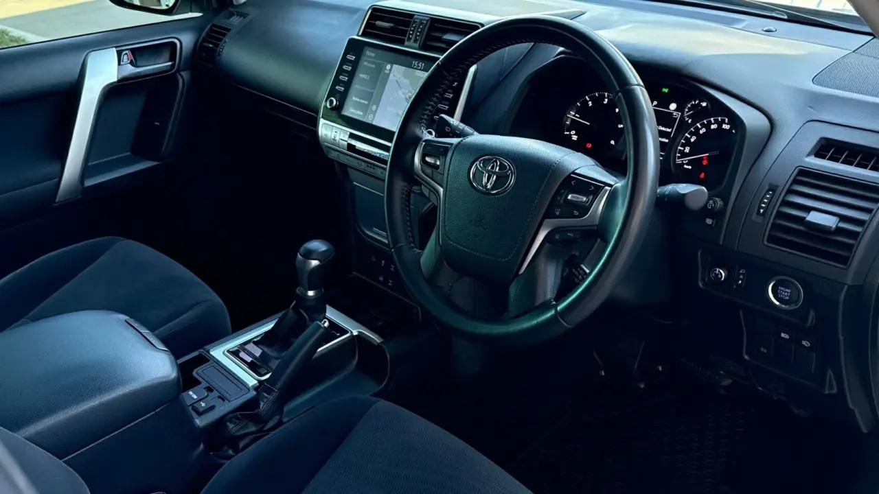 2023 Toyota Prado Gallery Image 13