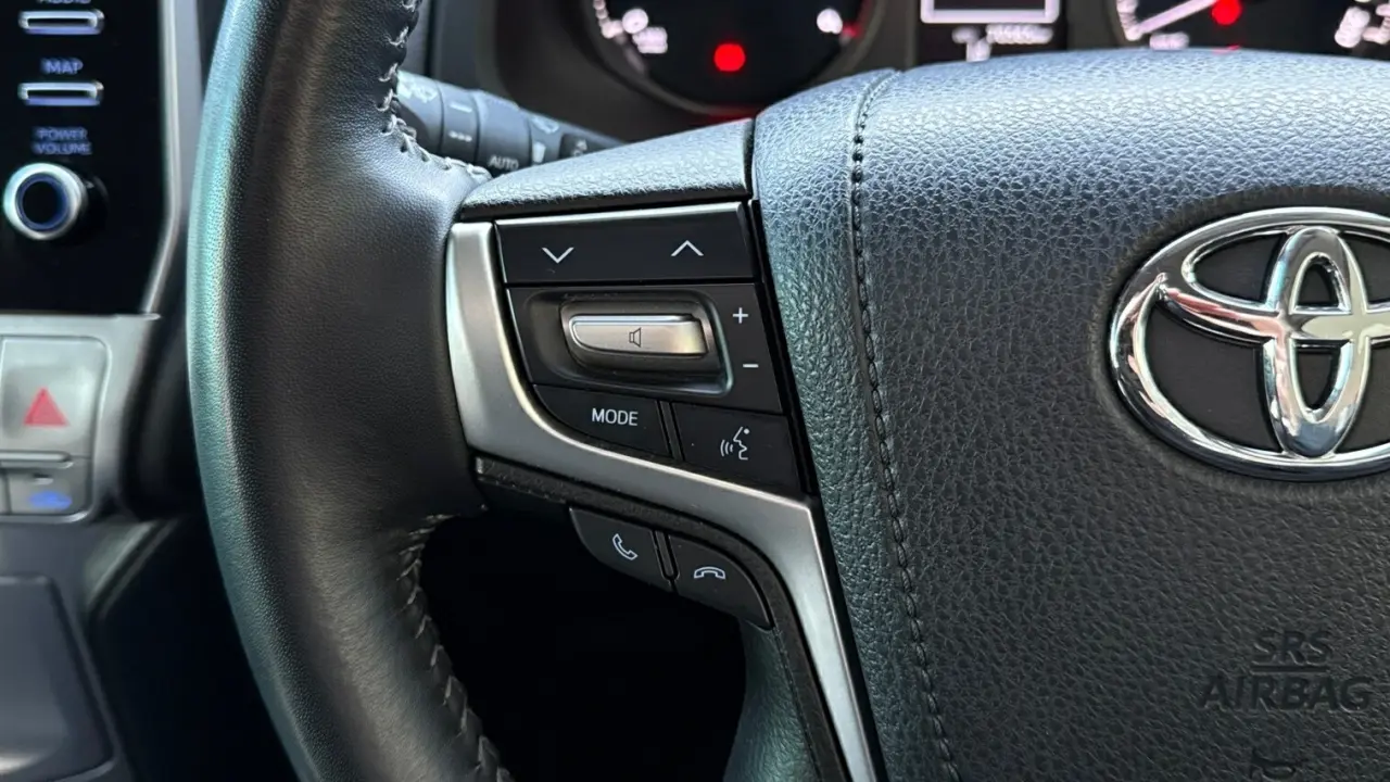 2023 Toyota Prado Gallery Image 15