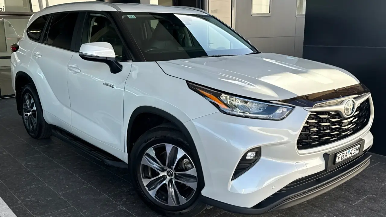 2022 Toyota Kluger Hybrid Gallery Image 1