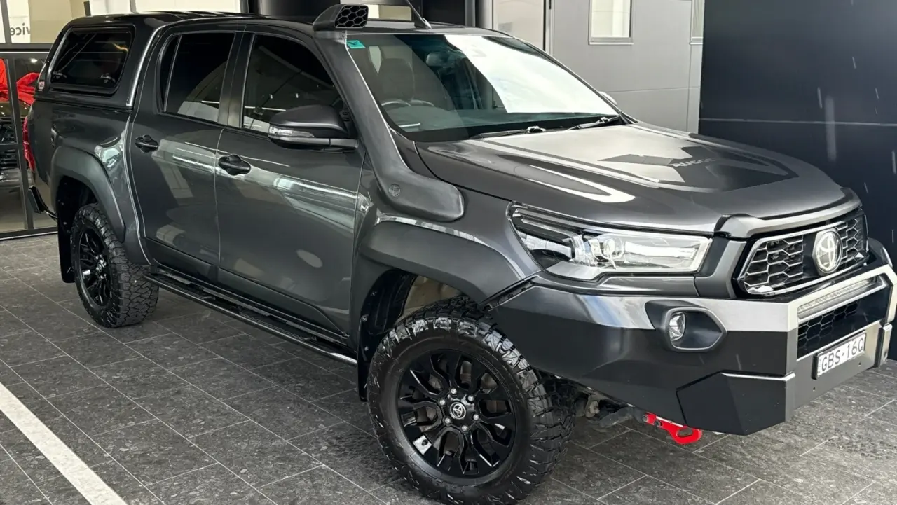 2021 Toyota Hilux Image