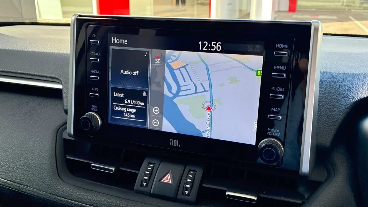 2019 Toyota RAV4 Gallery Image 11