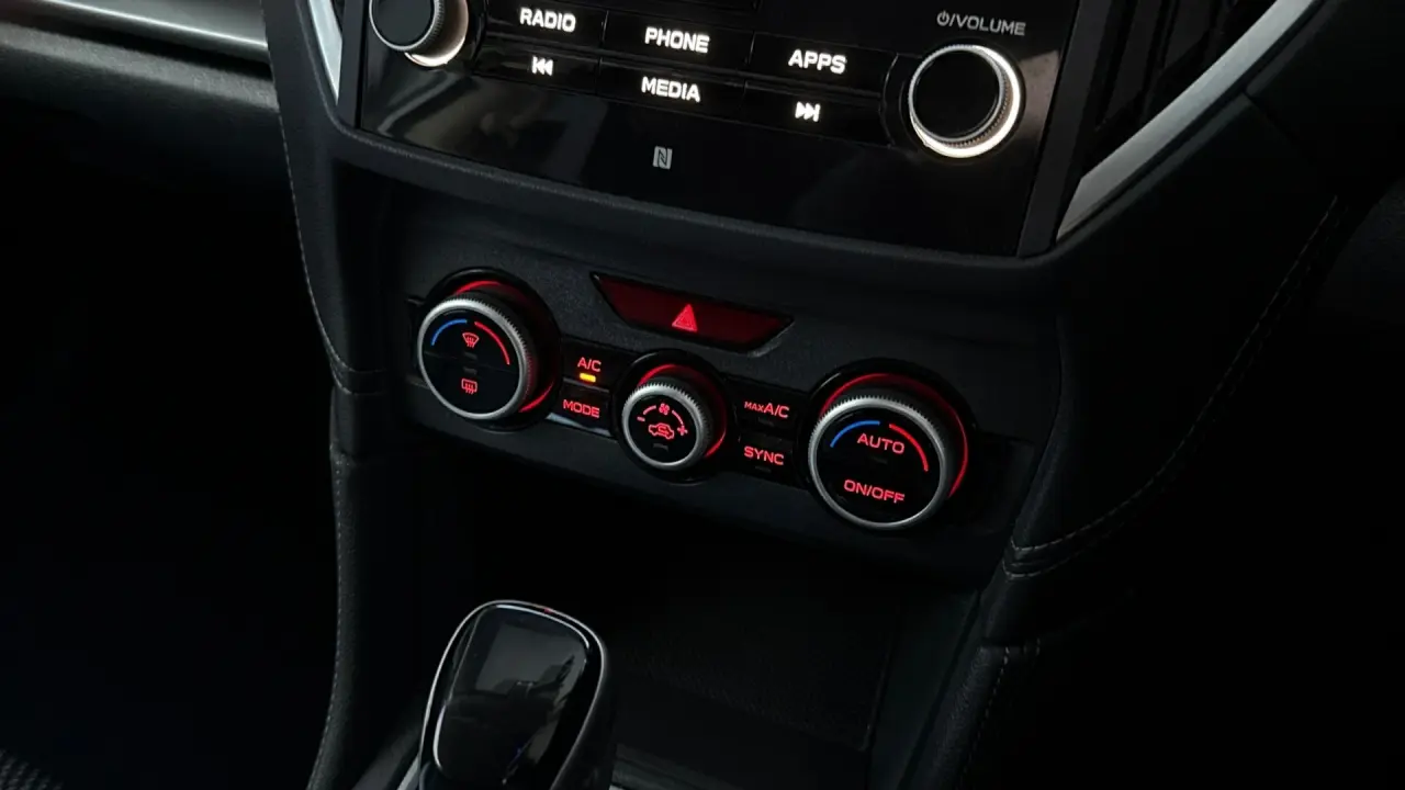 2020 SUBARU IMPREZA Gallery Image 17