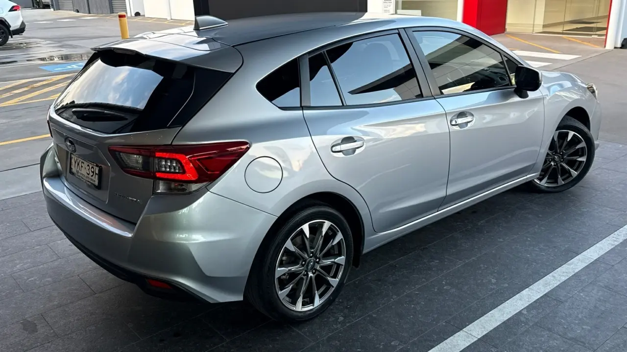 2020 SUBARU IMPREZA Gallery Image 4