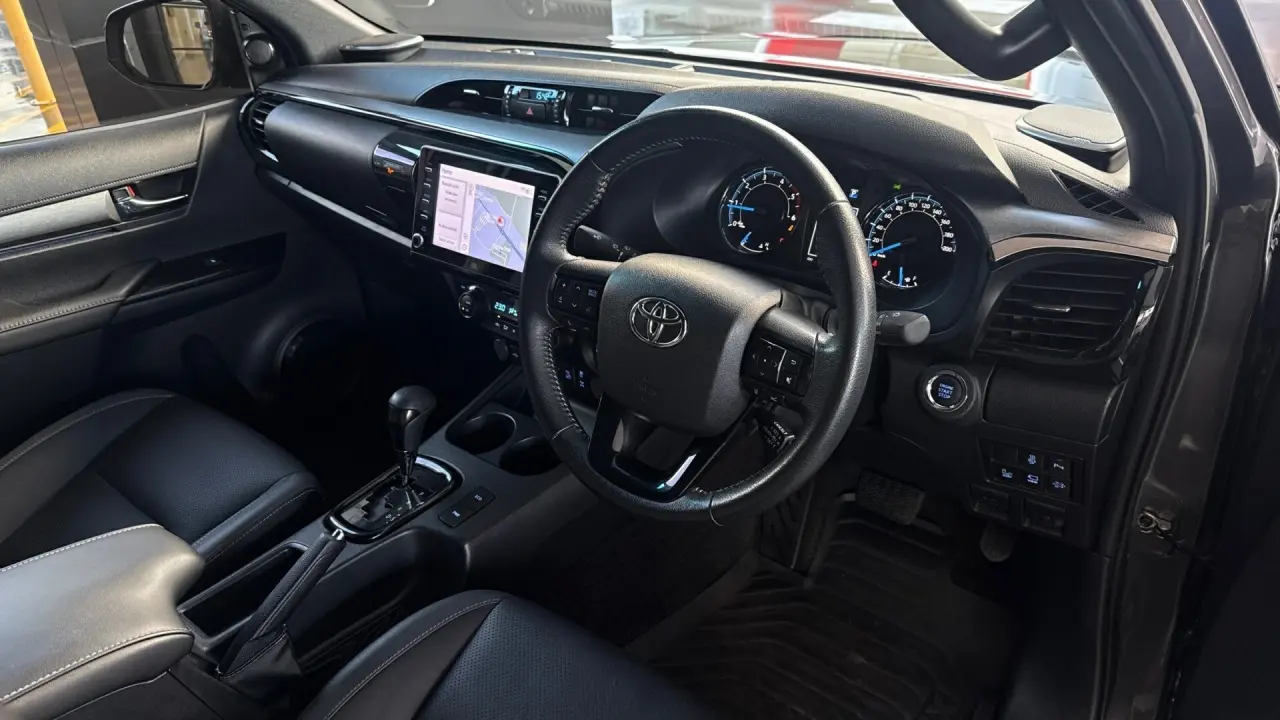 2023 Toyota Hilux Gallery Image 13