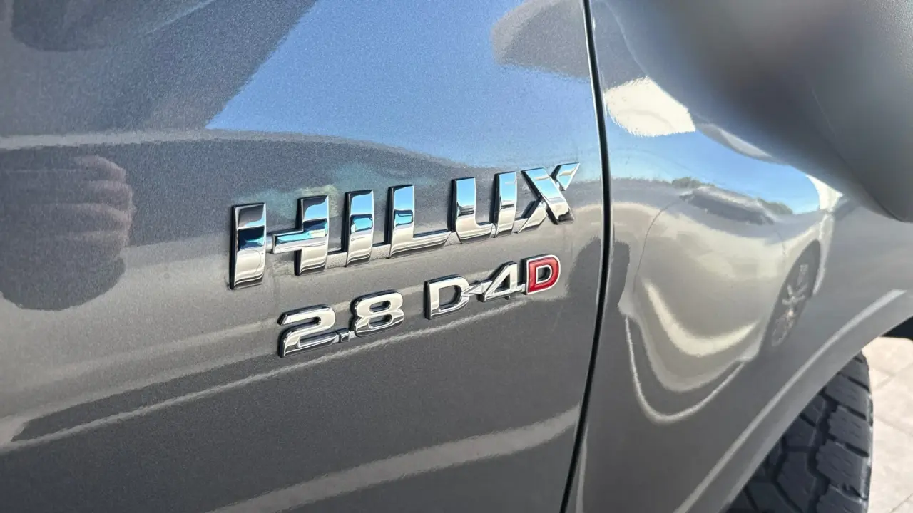 2022 Toyota Hilux Gallery Image 4
