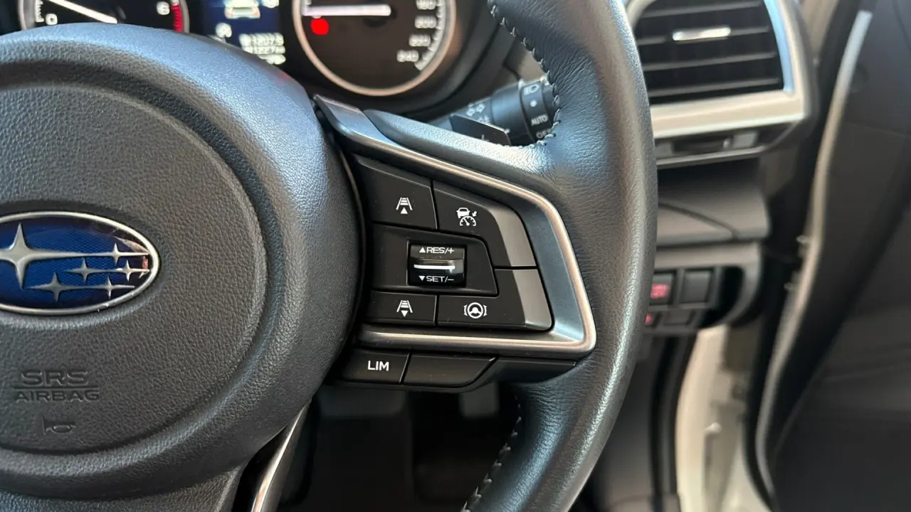 2022 SUBARU FORESTER Gallery Image 10