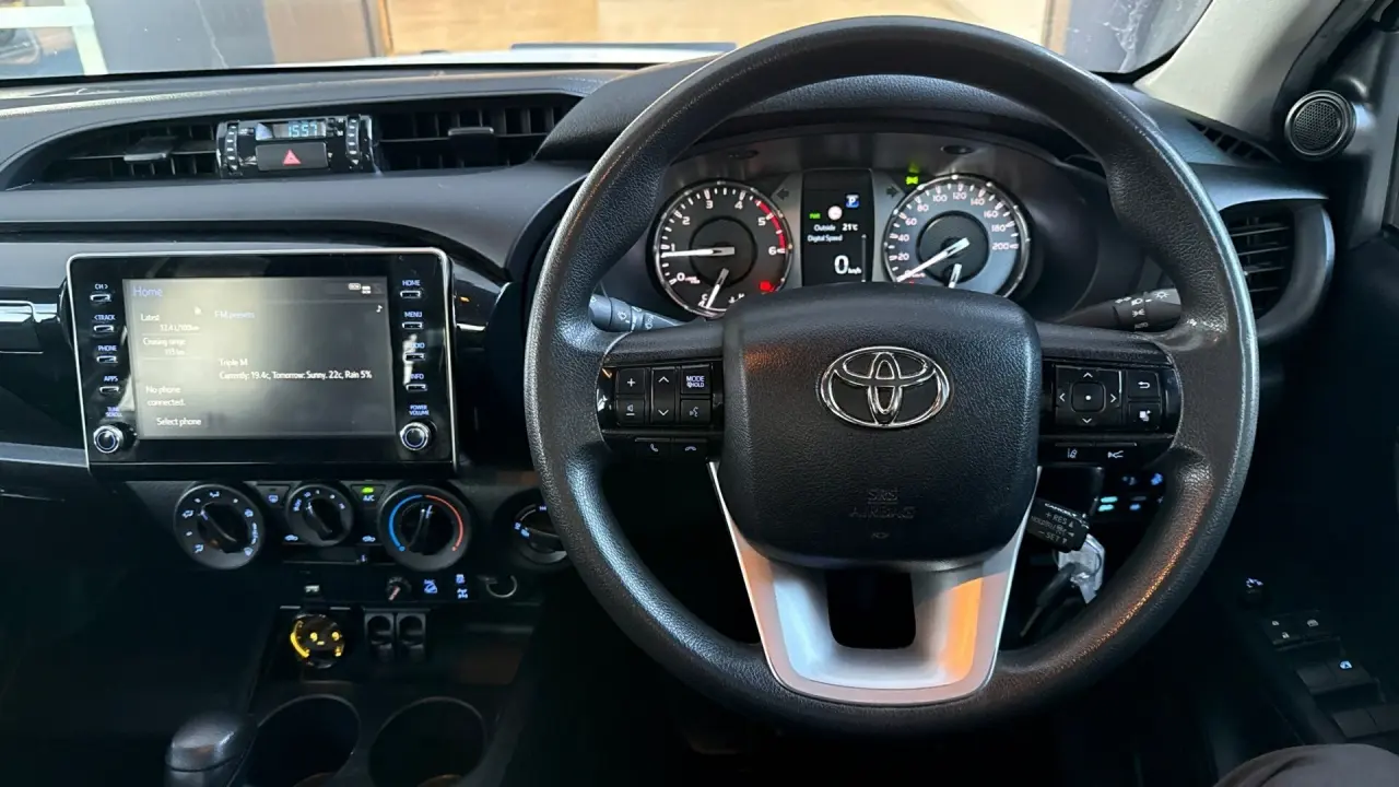 2023 Toyota Hilux Gallery Image 10