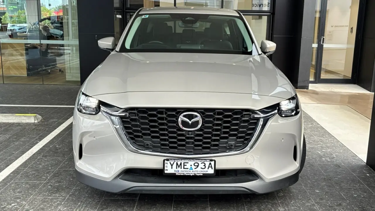 2023 MAZDA CX-60 Gallery Image 2
