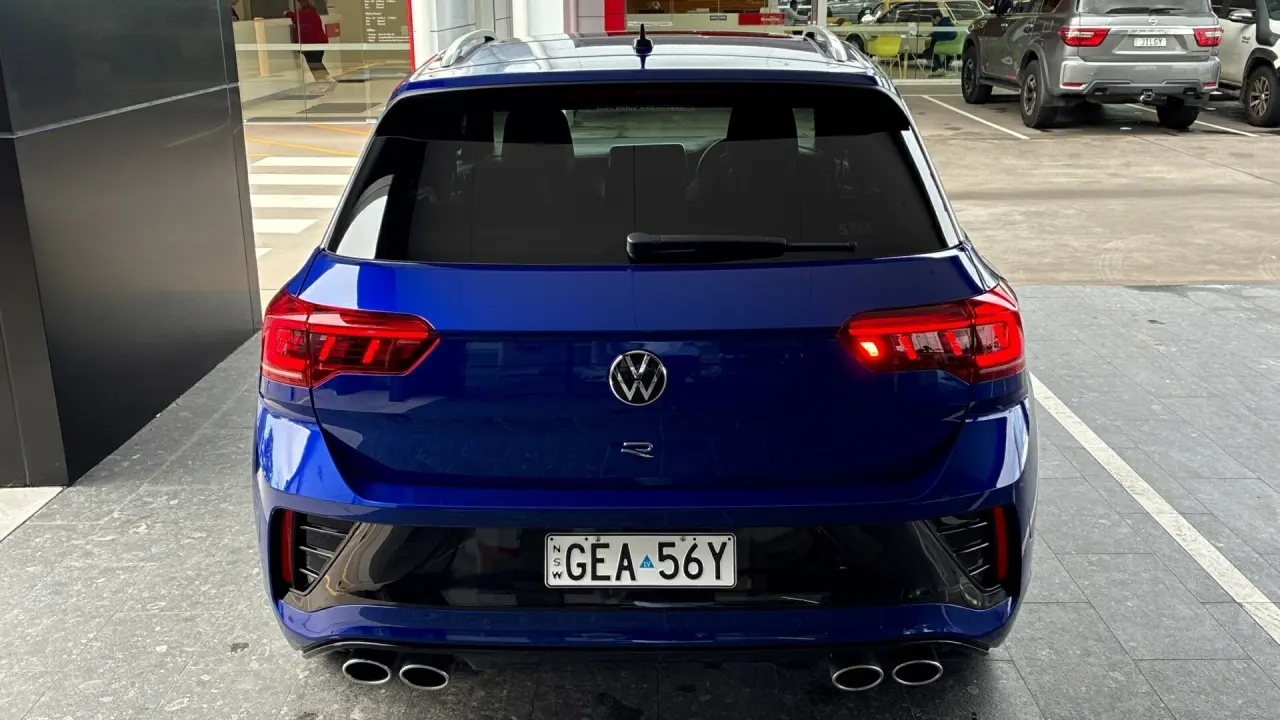 2024 VOLKSWAGEN T-ROC Gallery Image 7