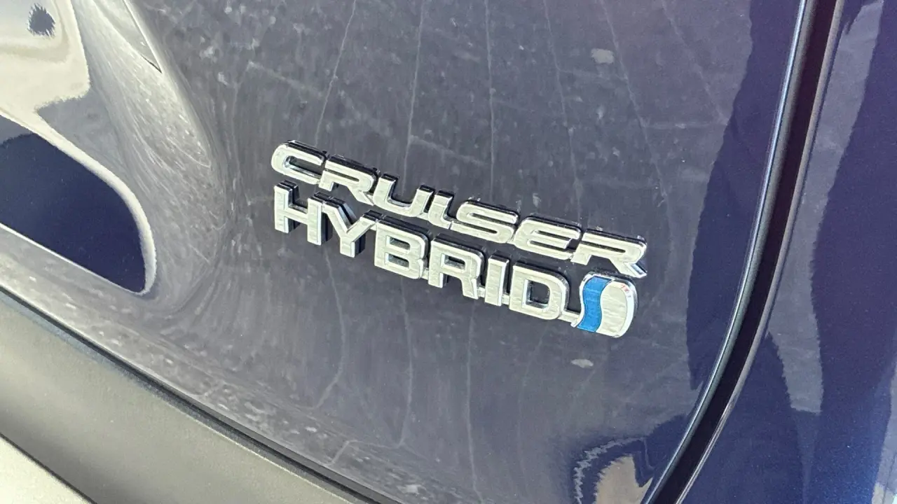 2019 Toyota Rav4 Hybrid Gallery Image 7