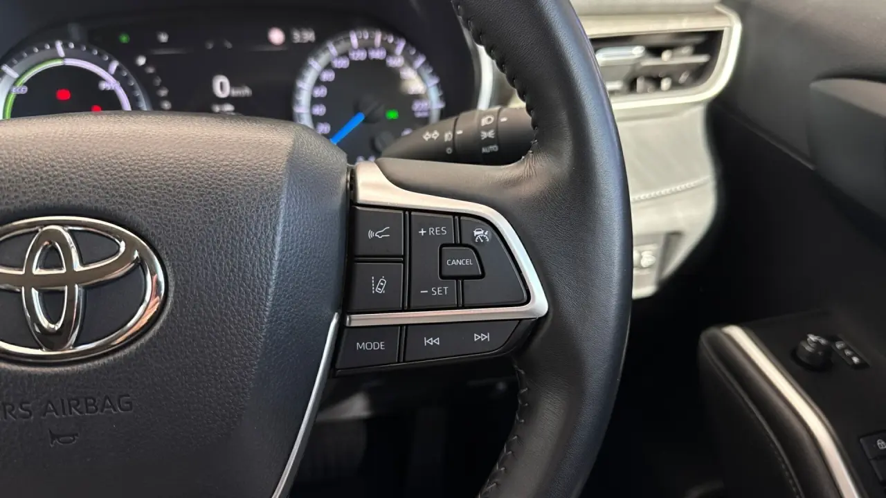 2023 Toyota Kluger Hybrid Gallery Image 15