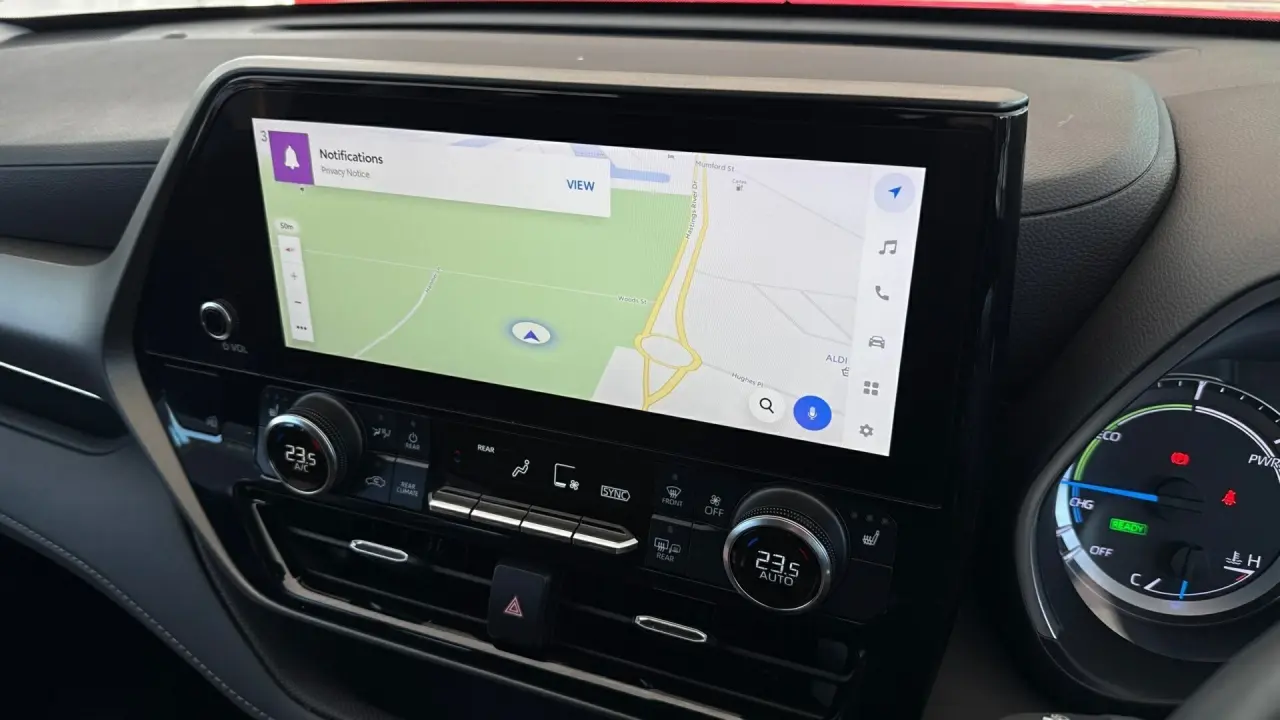 2023 Toyota Kluger Hybrid Gallery Image 17