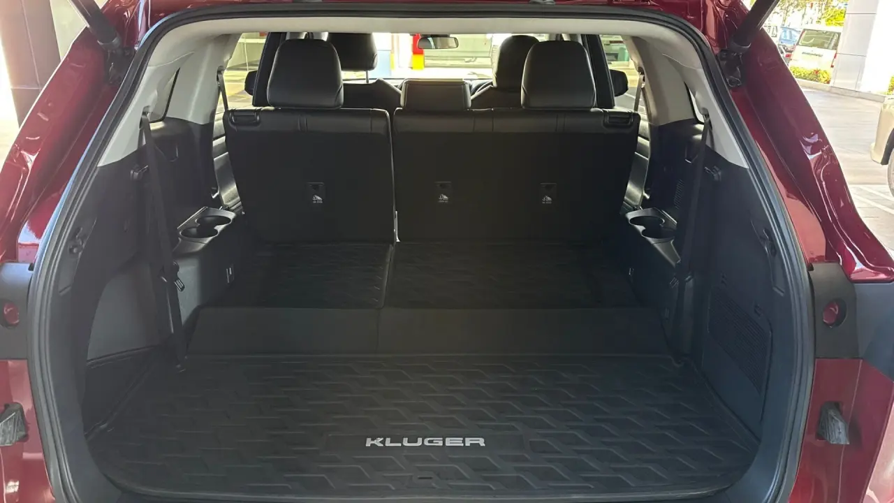 2023 Toyota Kluger Hybrid Gallery Image 8