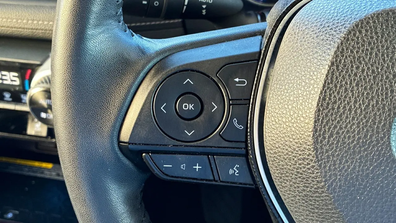2020 Toyota Rav4 Hybrid Gallery Image 14