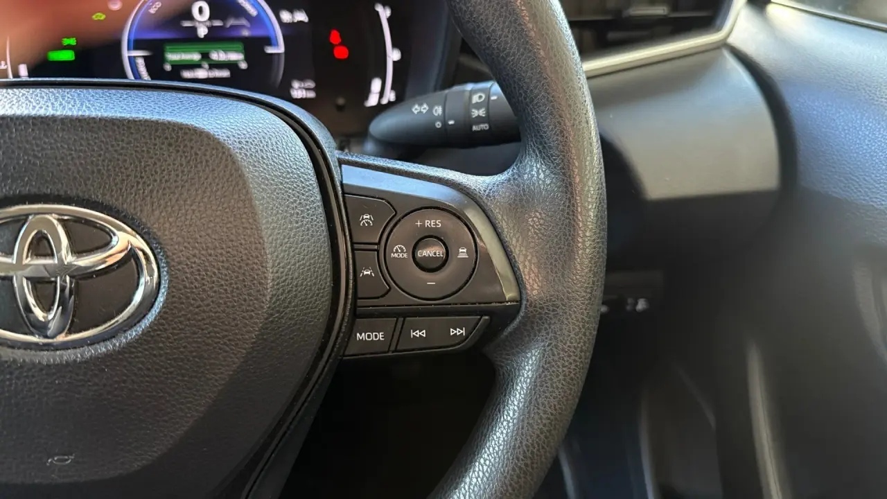 2024 Toyota Corolla Sedan Hybrid Gallery Image 12