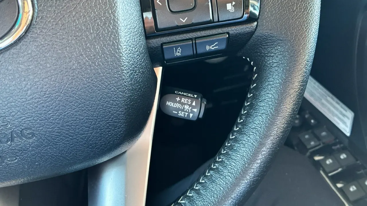 2022 Toyota Fortuner Gallery Image 16