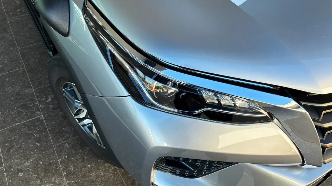 2022 Toyota Fortuner Gallery Image 3