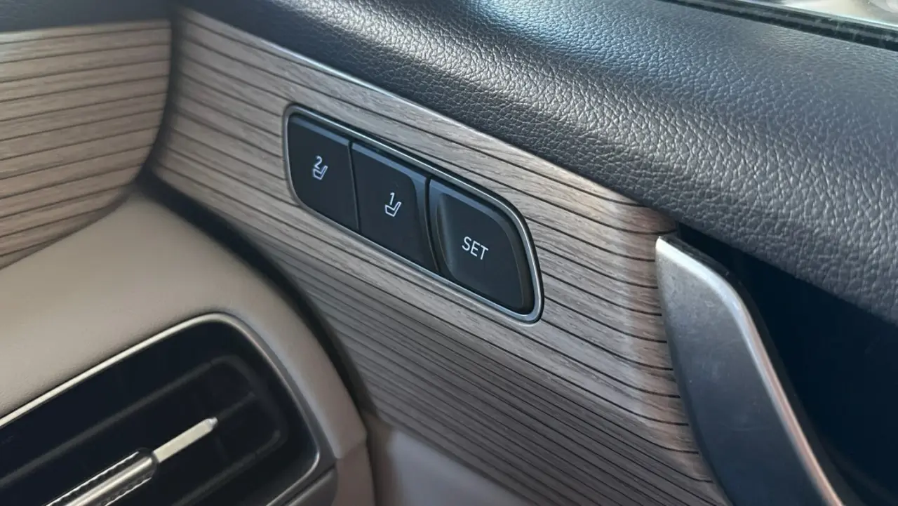 2021 HYUNDAI PALISADE Gallery Image 22