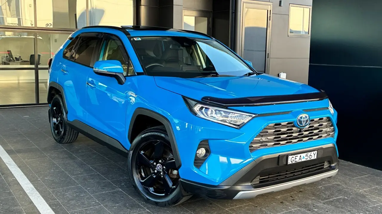 2021 Toyota Rav4 Hybrid Gallery Image 1