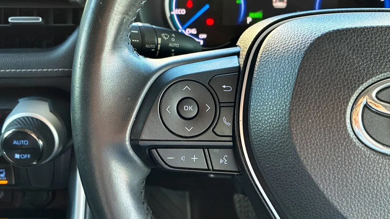 2021 Toyota Rav4 Hybrid Gallery Image 15