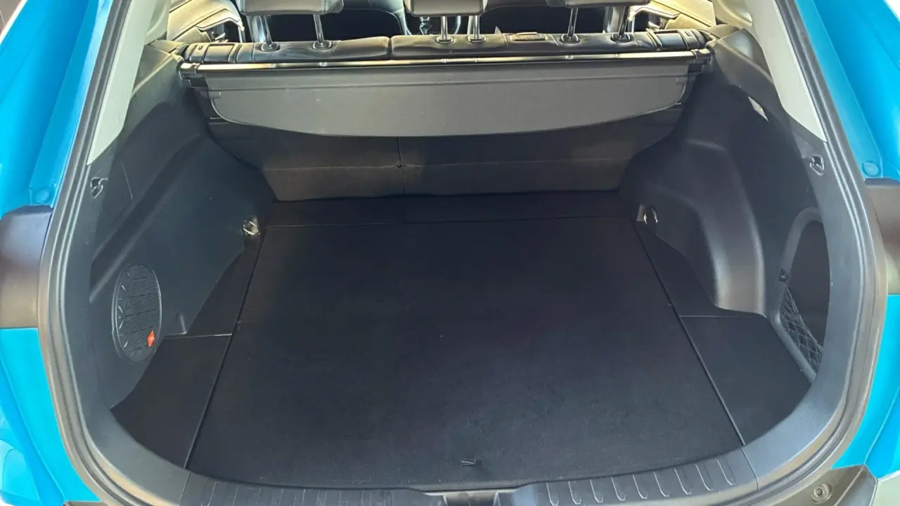 2021 Toyota Rav4 Hybrid Gallery Image 8
