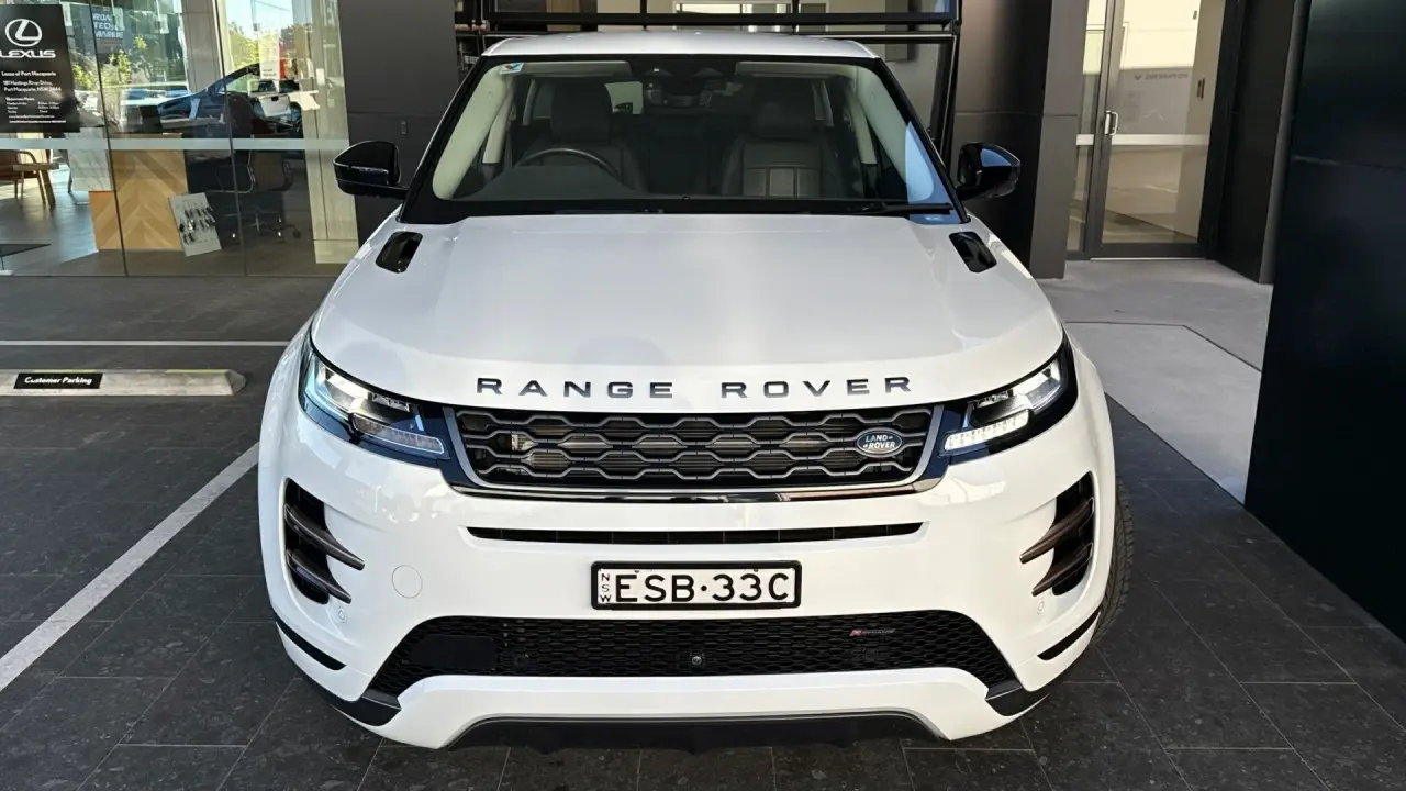 2021 LAND ROVER RANGE ROVER EVOQUE Gallery Image 2