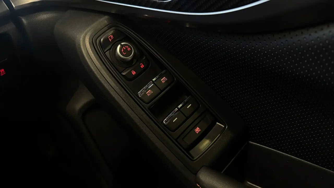 2018 SUBARU XV Gallery Image 21