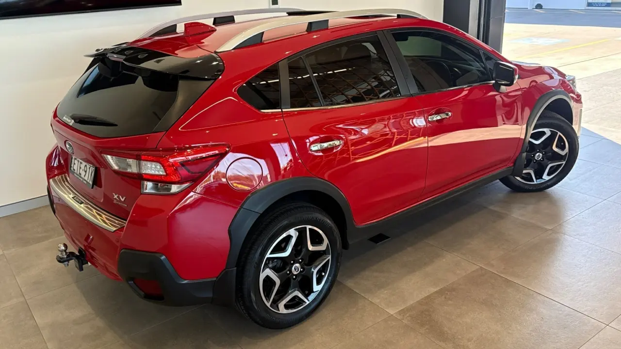 2018 SUBARU XV Gallery Image 4