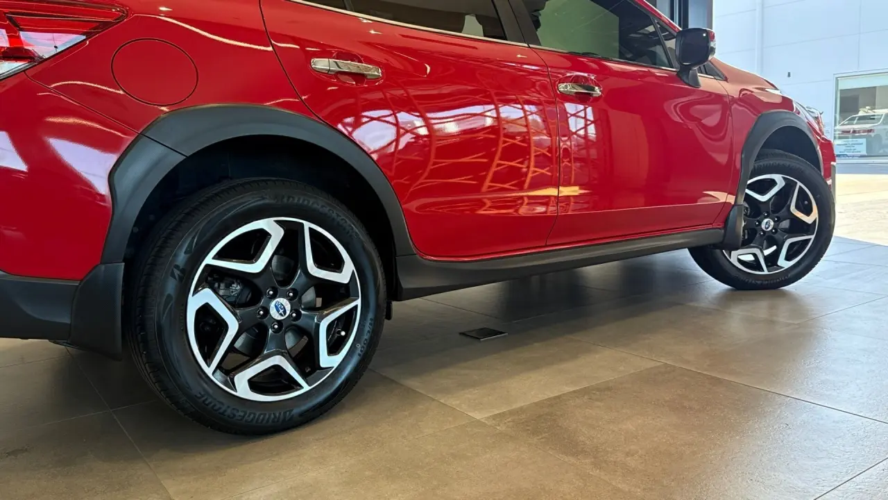 2018 SUBARU XV Gallery Image 5